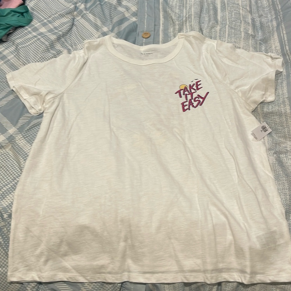 Old Navy women’s tee size XL Tall NWT